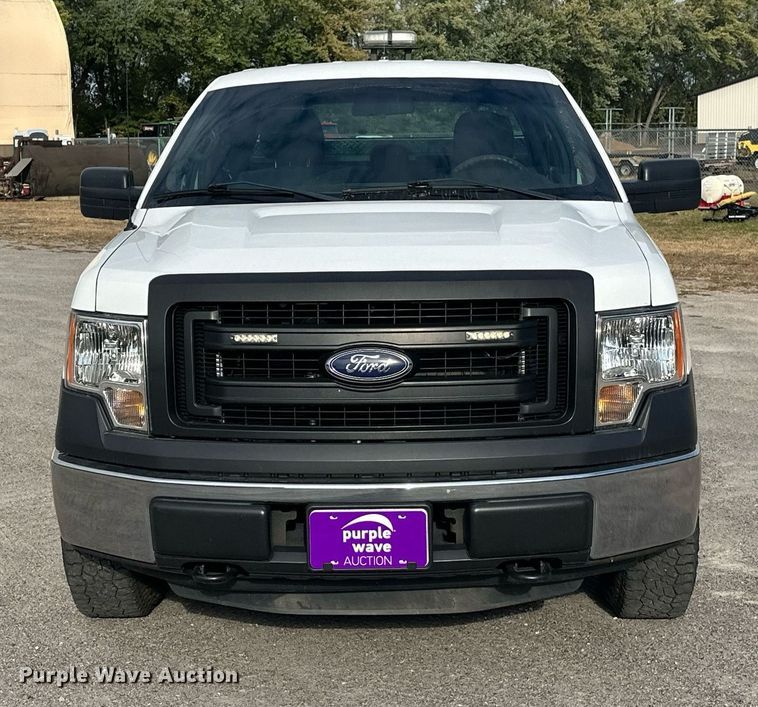 image for item DW4282 2013 Ford F150 SuperCab pickup truck