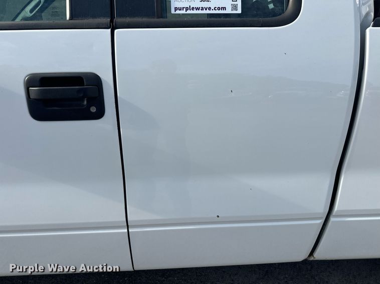 image for item DW4282 2013 Ford F150 SuperCab pickup truck