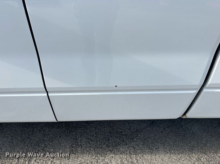 image for item DW4282 2013 Ford F150 SuperCab pickup truck