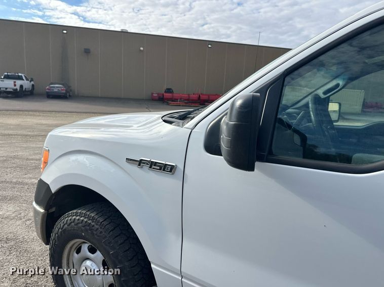 image for item DW4282 2013 Ford F150 SuperCab pickup truck