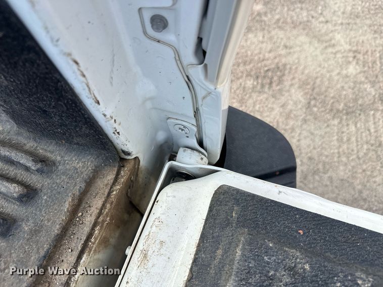 image for item DW4282 2013 Ford F150 SuperCab pickup truck