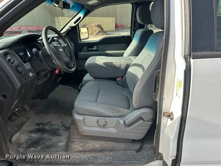 image for item DW4282 2013 Ford F150 SuperCab pickup truck