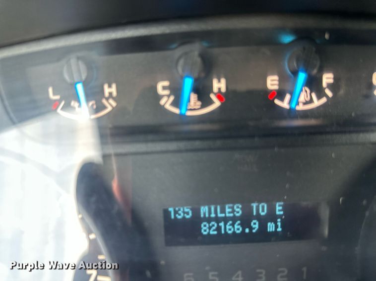 image for item DW4282 2013 Ford F150 SuperCab pickup truck