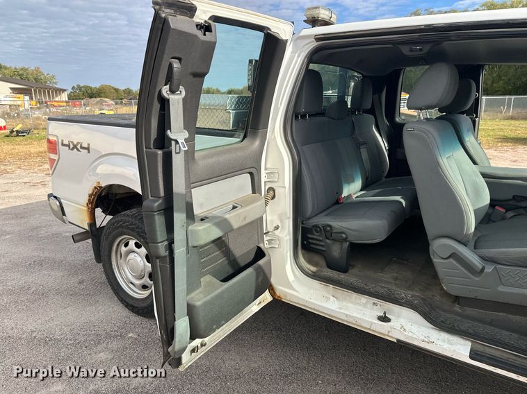 image for item DW4282 2013 Ford F150 SuperCab pickup truck