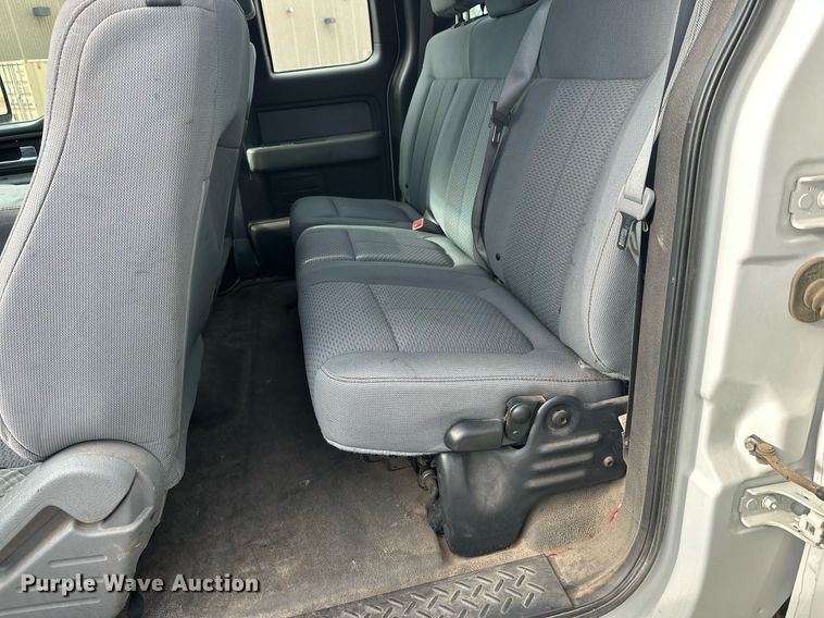 image for item DW4282 2013 Ford F150 SuperCab pickup truck