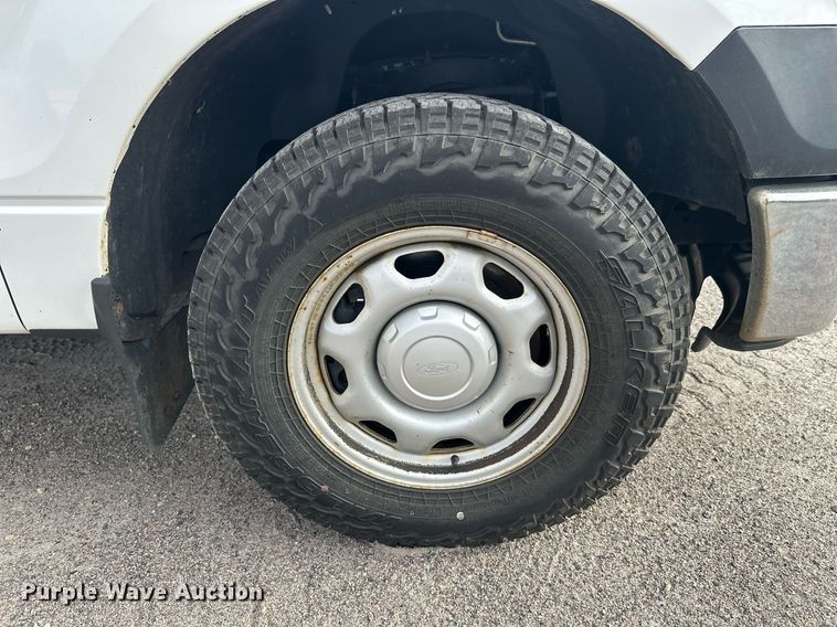 image for item DW4282 2013 Ford F150 SuperCab pickup truck