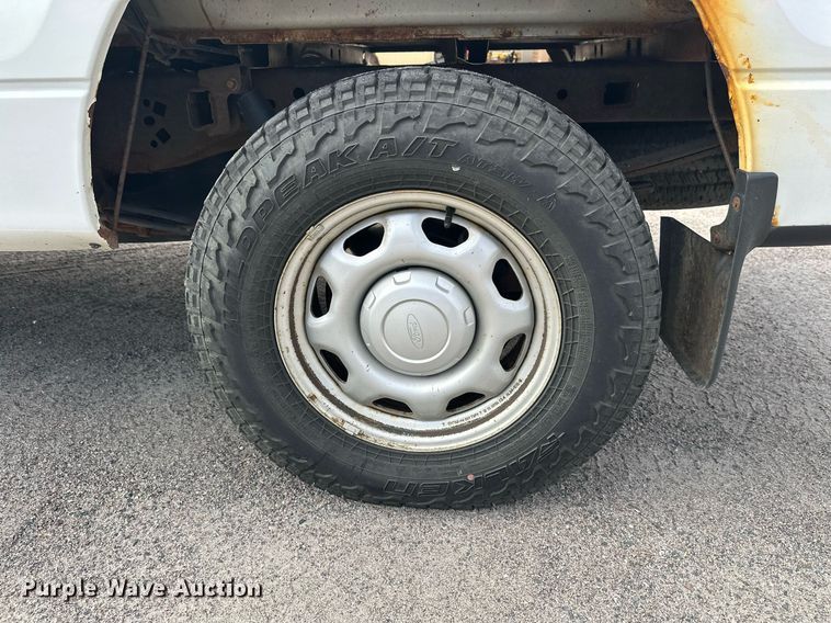 image for item DW4282 2013 Ford F150 SuperCab pickup truck