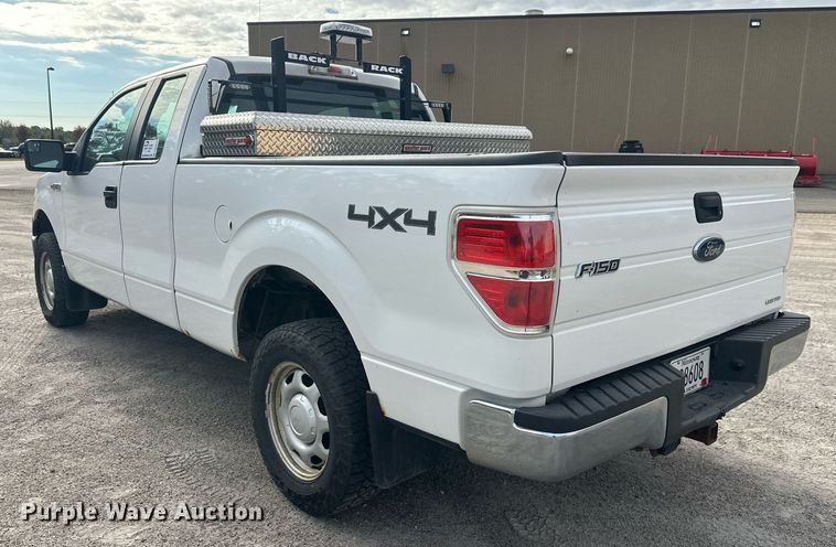 image for item DW4283 2013 Ford F150 SuperCab pickup truck