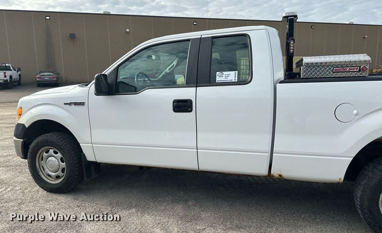 image for item DW4283 2013 Ford F150 SuperCab pickup truck