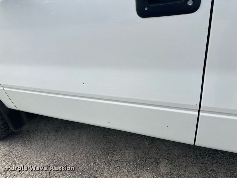 image for item DW4283 2013 Ford F150 SuperCab pickup truck