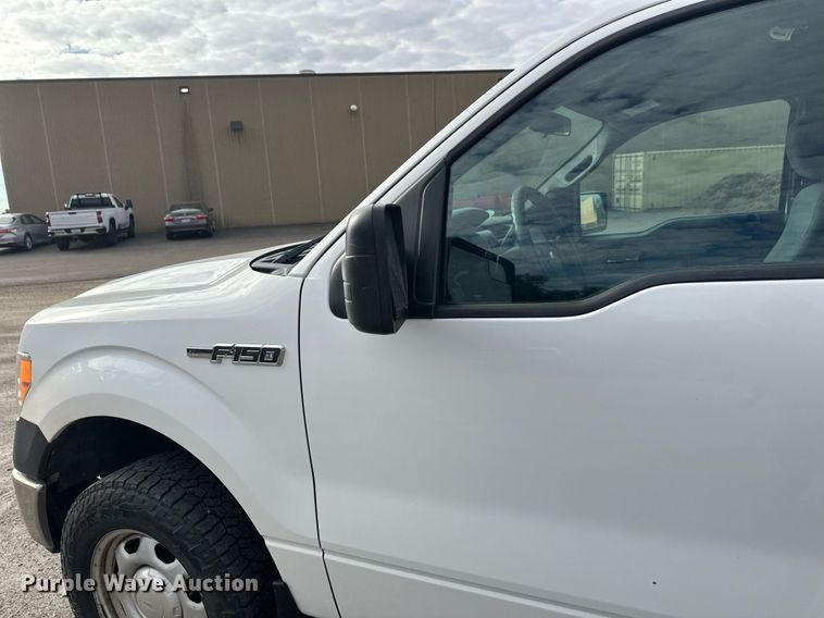 image for item DW4283 2013 Ford F150 SuperCab pickup truck