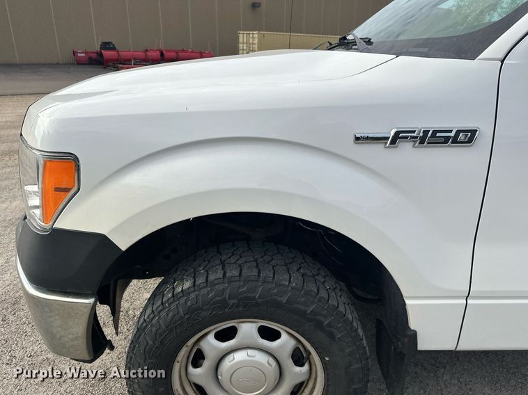 image for item DW4283 2013 Ford F150 SuperCab pickup truck