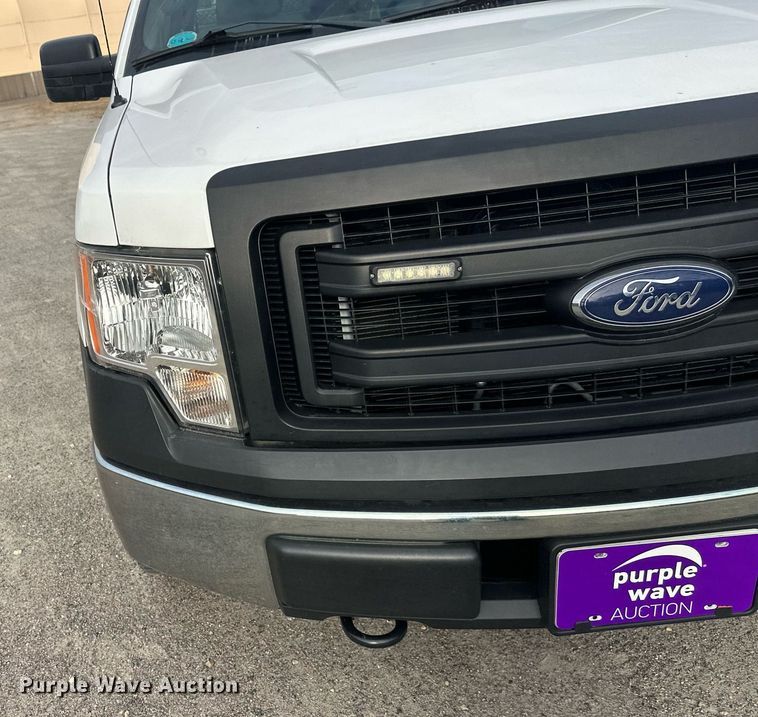 image for item DW4283 2013 Ford F150 SuperCab pickup truck