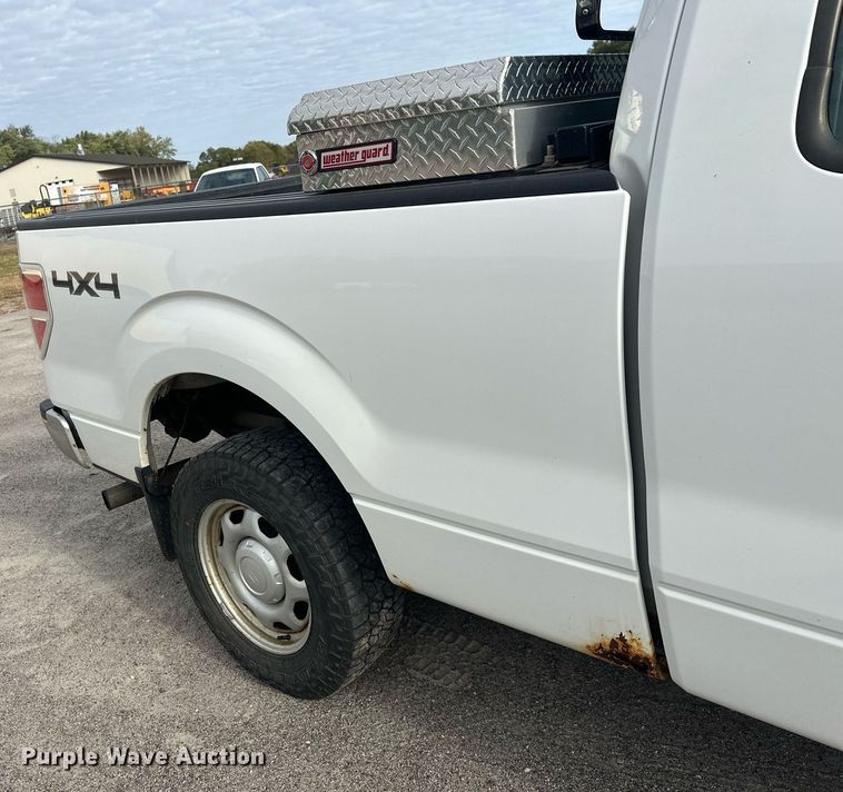 image for item DW4283 2013 Ford F150 SuperCab pickup truck