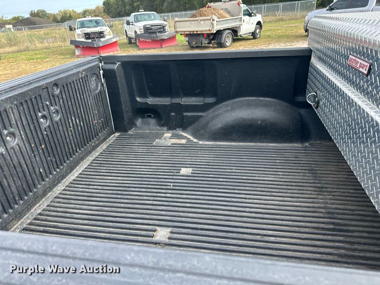 image for item DW4283 2013 Ford F150 SuperCab pickup truck