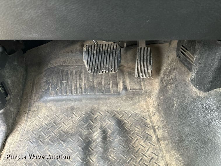 image for item DW4283 2013 Ford F150 SuperCab pickup truck