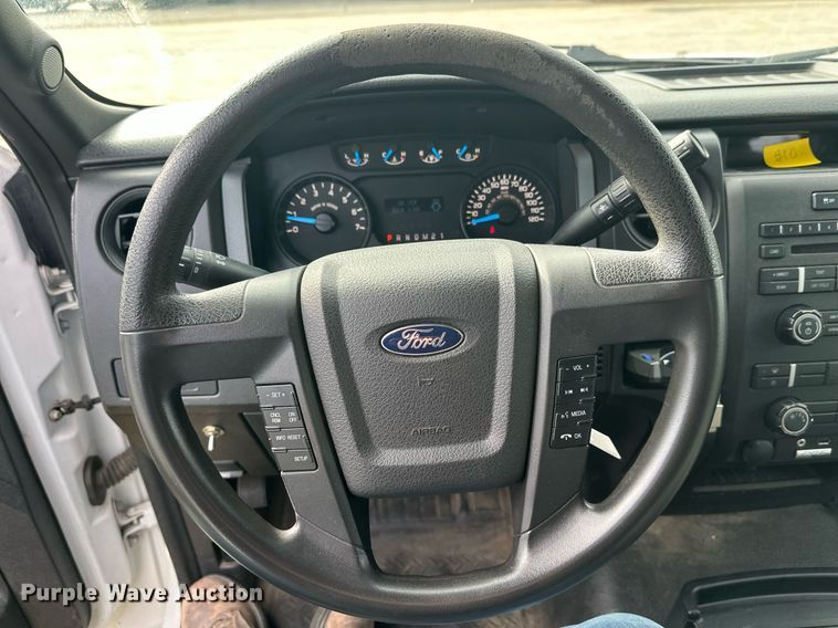 image for item DW4283 2013 Ford F150 SuperCab pickup truck