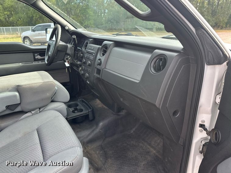 image for item DW4283 2013 Ford F150 SuperCab pickup truck