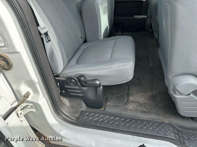 image for item DW4283 2013 Ford F150 SuperCab pickup truck