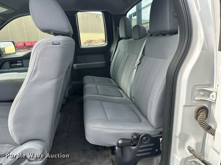 image for item DW4283 2013 Ford F150 SuperCab pickup truck