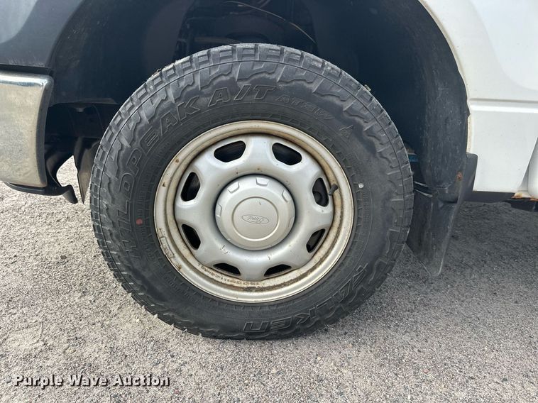 image for item DW4283 2013 Ford F150 SuperCab pickup truck