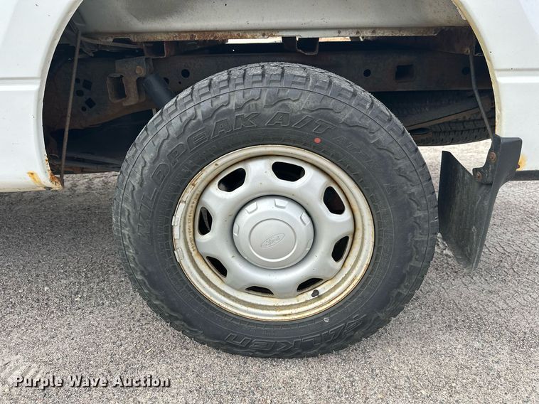 image for item DW4283 2013 Ford F150 SuperCab pickup truck