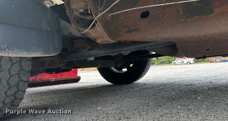 image for item DW4284 2013 GMC Sierra 3500HD pickup truck