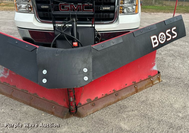 image for item DW4284 2013 GMC Sierra 3500HD pickup truck