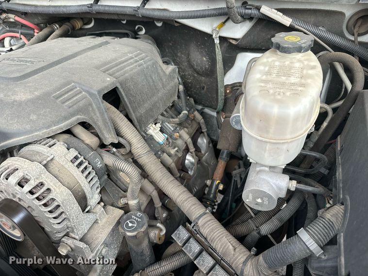 image for item DW4284 2013 GMC Sierra 3500HD pickup truck