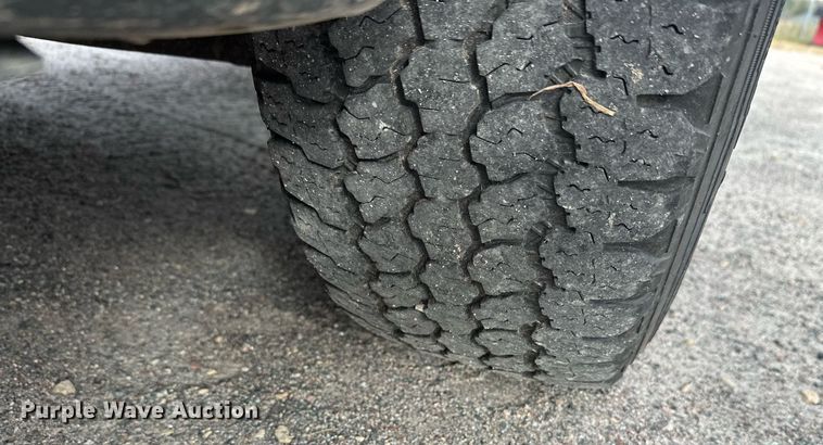 image for item DW4284 2013 GMC Sierra 3500HD pickup truck