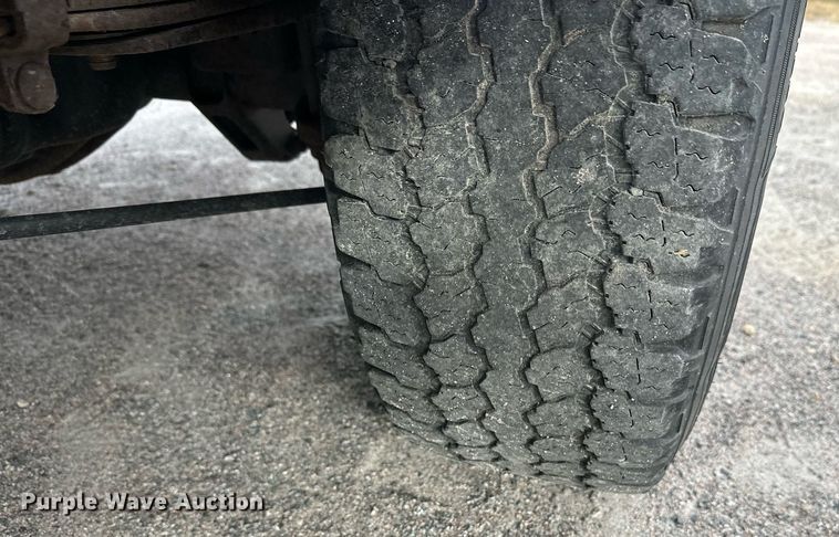 image for item DW4284 2013 GMC Sierra 3500HD pickup truck