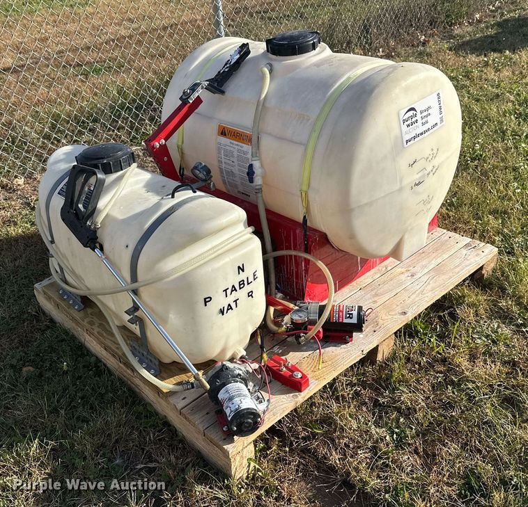 image for item DW4288 Paint striping machine