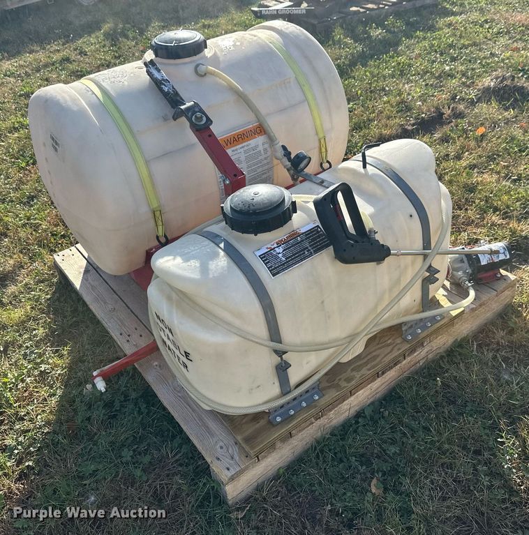 image for item DW4288 Paint striping machine