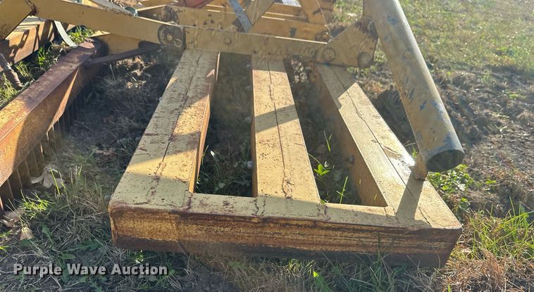 image for item DW4289 8' W field groomer