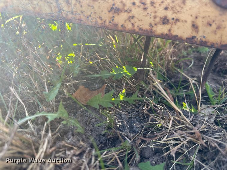 image for item DW4289 8' W field groomer