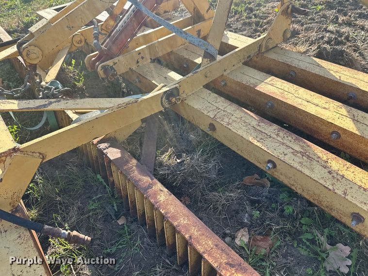 image for item DW4289 8' W field groomer