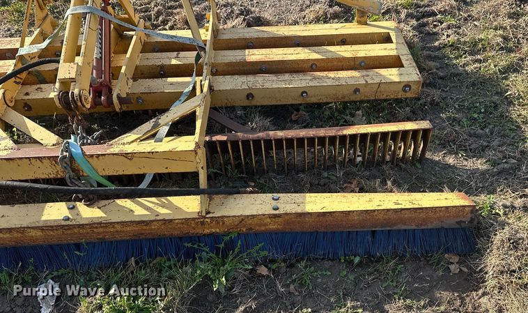 image for item DW4289 8' W field groomer