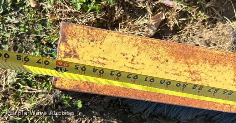 image for item DW4289 8' W field groomer