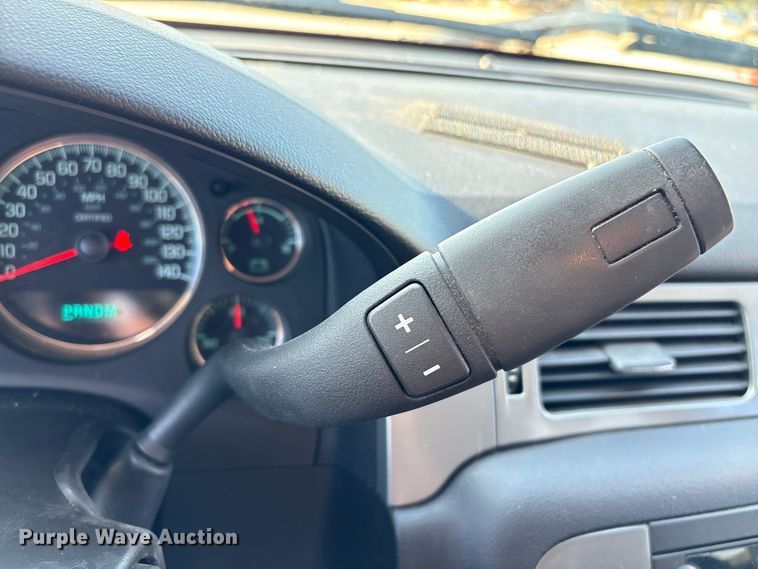 image for item DX5767 2013 Chevrolet Tahoe Police SUV