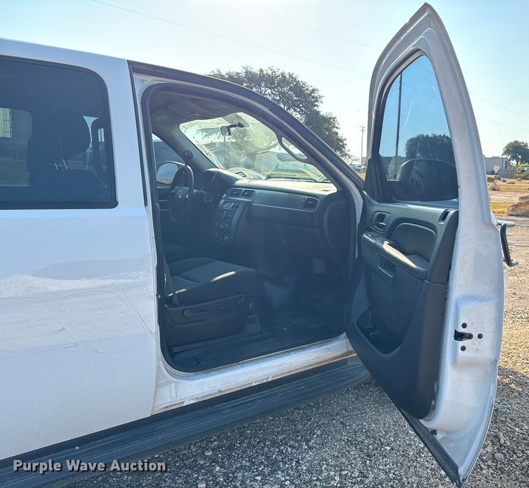 image for item DX5767 2013 Chevrolet Tahoe Police SUV
