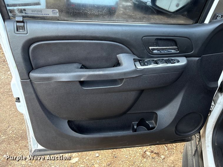 image for item DX5769 2012 Chevrolet Tahoe Police SUV