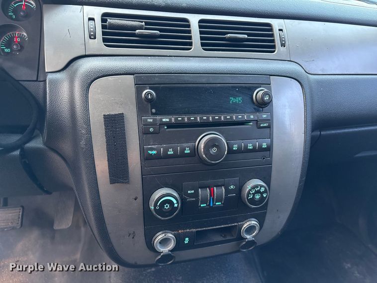 image for item DX5769 2012 Chevrolet Tahoe Police SUV