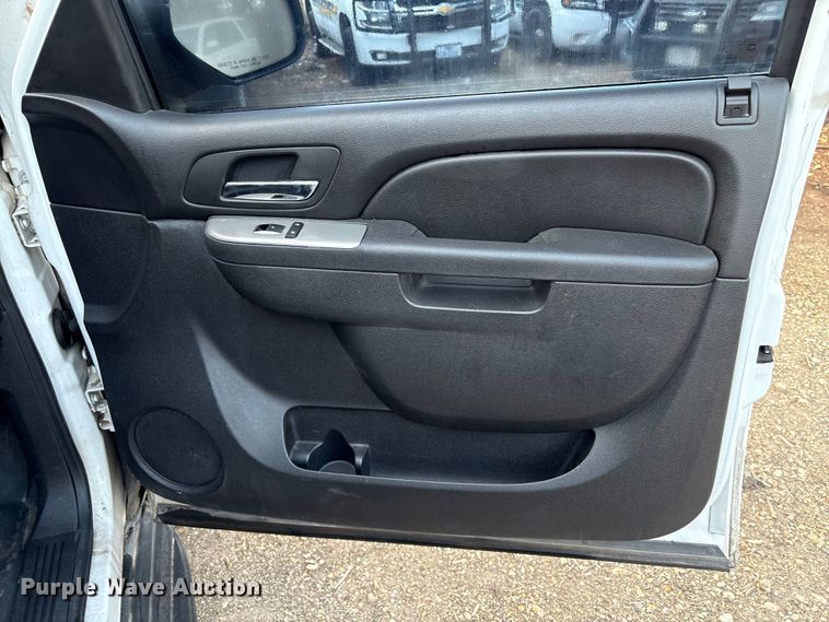 image for item DX5769 2012 Chevrolet Tahoe Police SUV