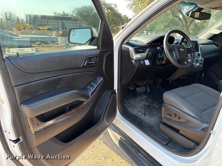 image for item DX5771 2017 Chevrolet Tahoe Police SUV