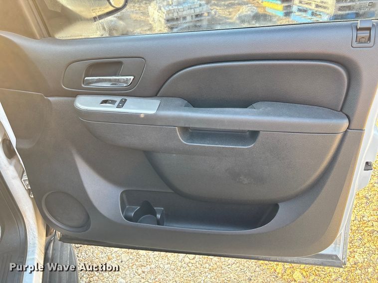 image for item DX5775 2012 Chevrolet Tahoe Police SUV