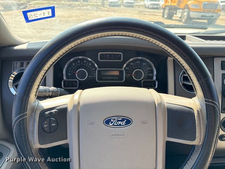 image for item DX5777 2009 Ford Expedition XLT SUV