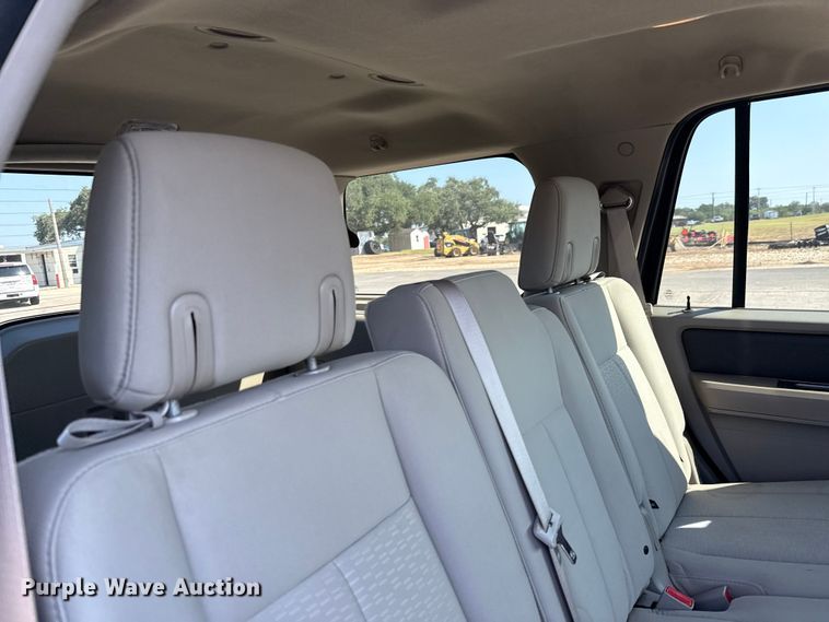 image for item DX5777 2009 Ford Expedition XLT SUV