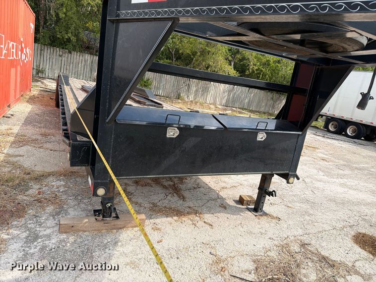 image for item DX5862 2018 Load Trail equipment trailer