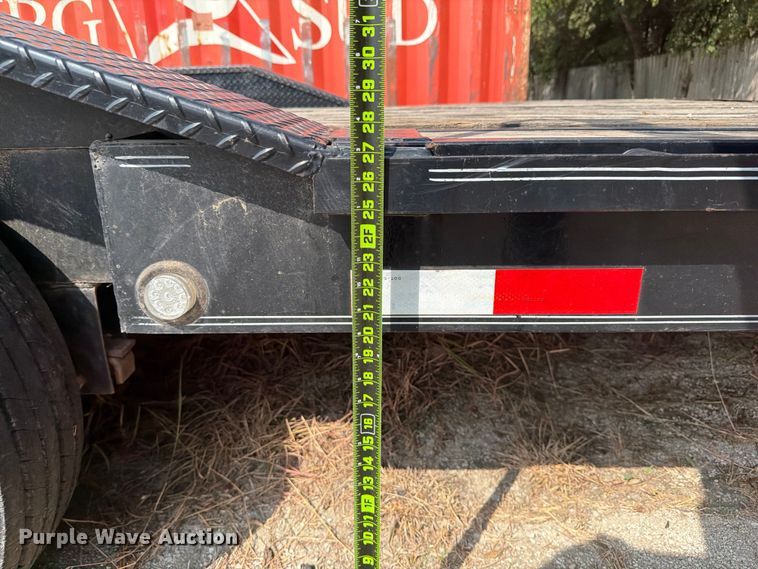 image for item DX5862 2018 Load Trail equipment trailer