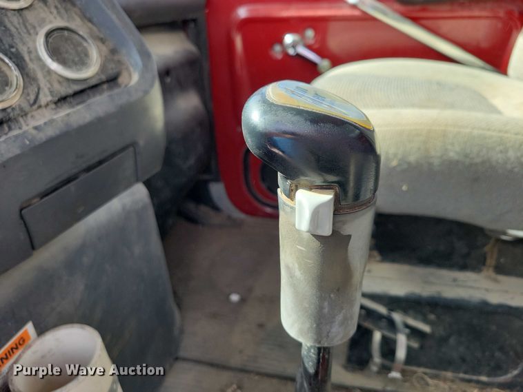 image for item DX6463 1995 Ford L9000 dump truck